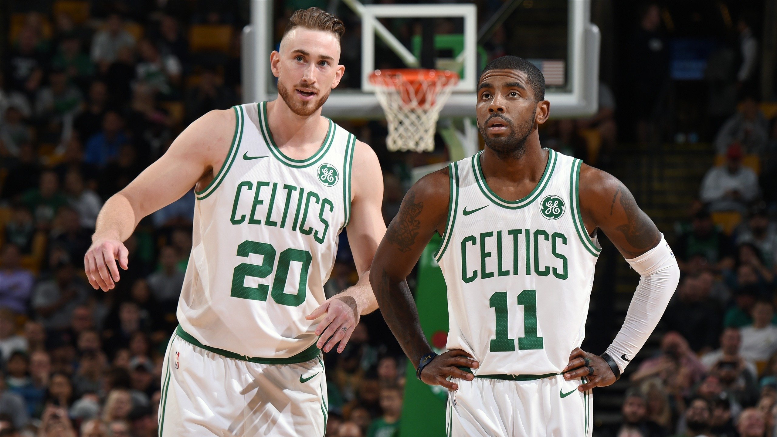 NBA历史：库里三分球命中率突破42%，极限投篮技术！，库里生涯三分球命中数