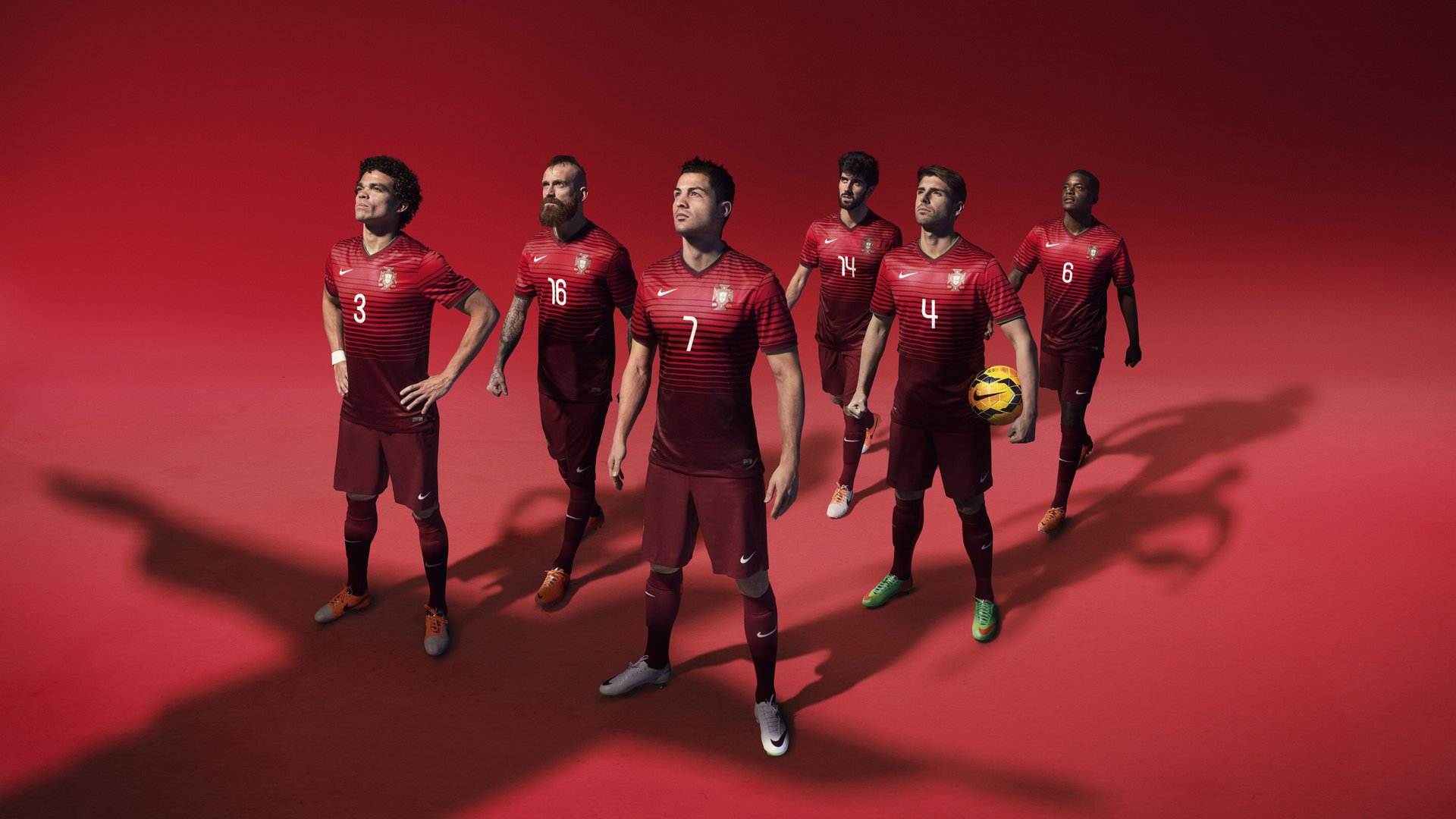 库里回应退役传闻表示热爱仍在继续，库里说什么时候退役