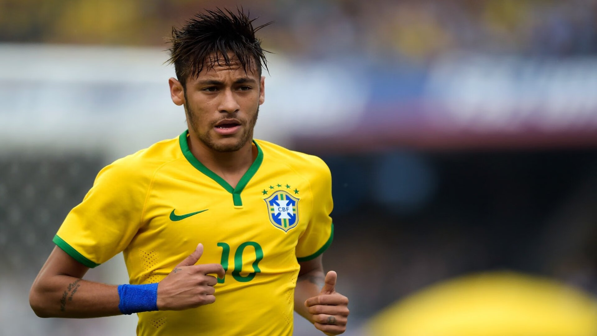 平台推出球迷定制头像活动加强互动参与感提升品牌认同度，球迷版的球衣是啥意思