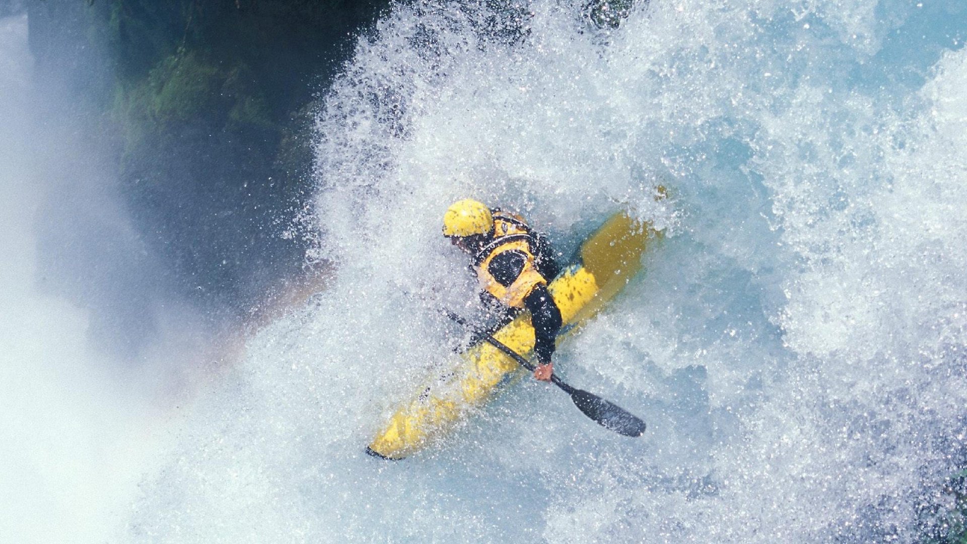开云体育平台-_女子足球联赛：青春激昂，逐梦足迹_，女子足球队比赛